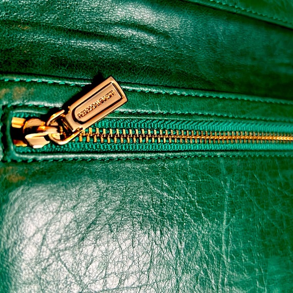 💥Rebecca minkoff leather MAB WOC💥 - Picture 7 of 7